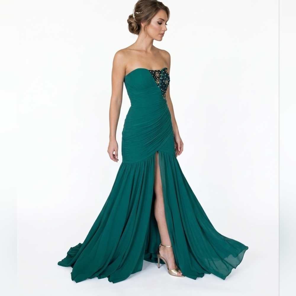 Nassy Elegant‎ Teal Strapless Evening Gown